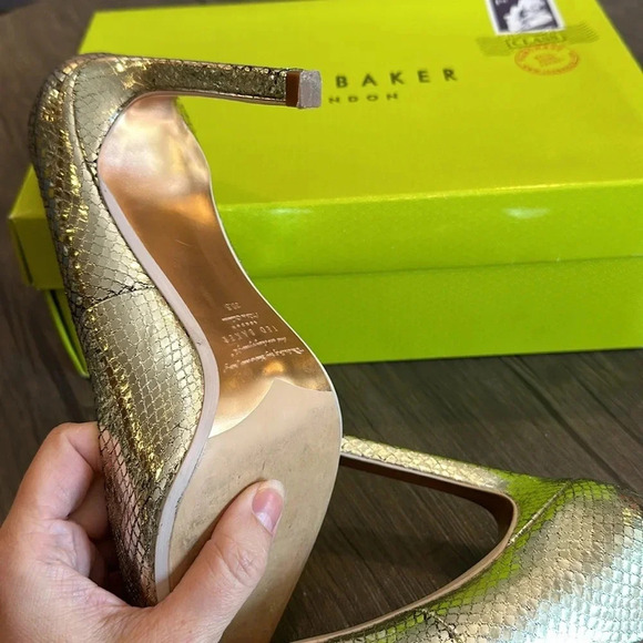 TED BAKER Elannam Snake Embrossed High Heel Brooch Shoe in Bronze Size 8 - Picture 5 of 10
